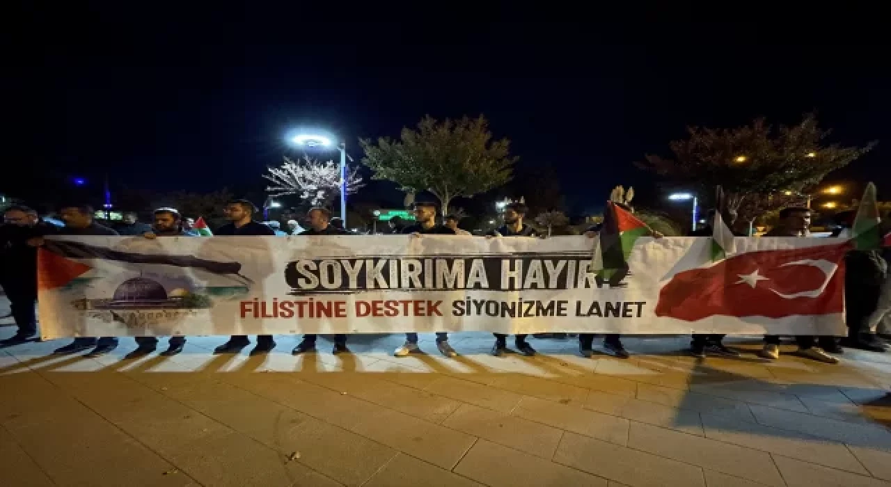 İsrail’in abluka altındaki Gazze’ye saldırıları Burdur’da protesto edildi