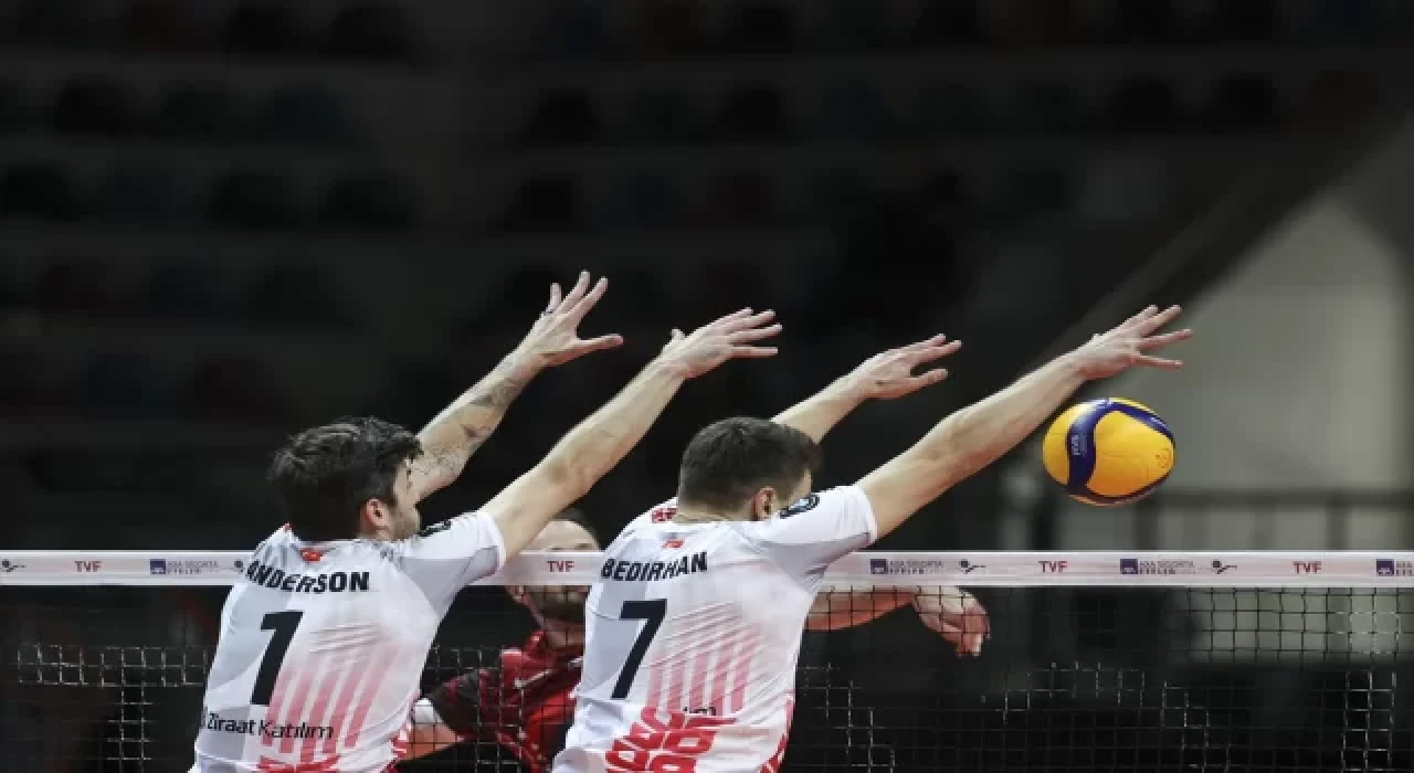 Voleybol: AXA Sigorta Efeler Ligi