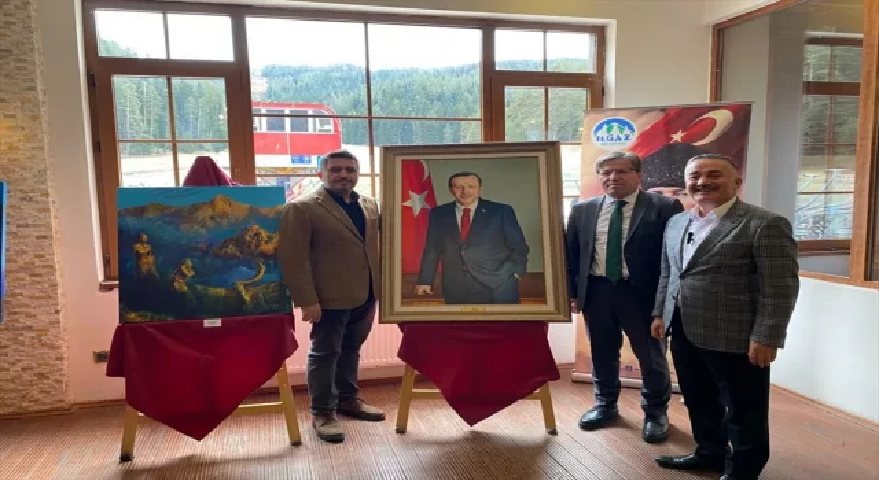 Yıldıztepe İstiklal Yolu 100. Yıl Cumhuriyet Çalıştayı resim sergisinin açılmasıyla tamamlandı