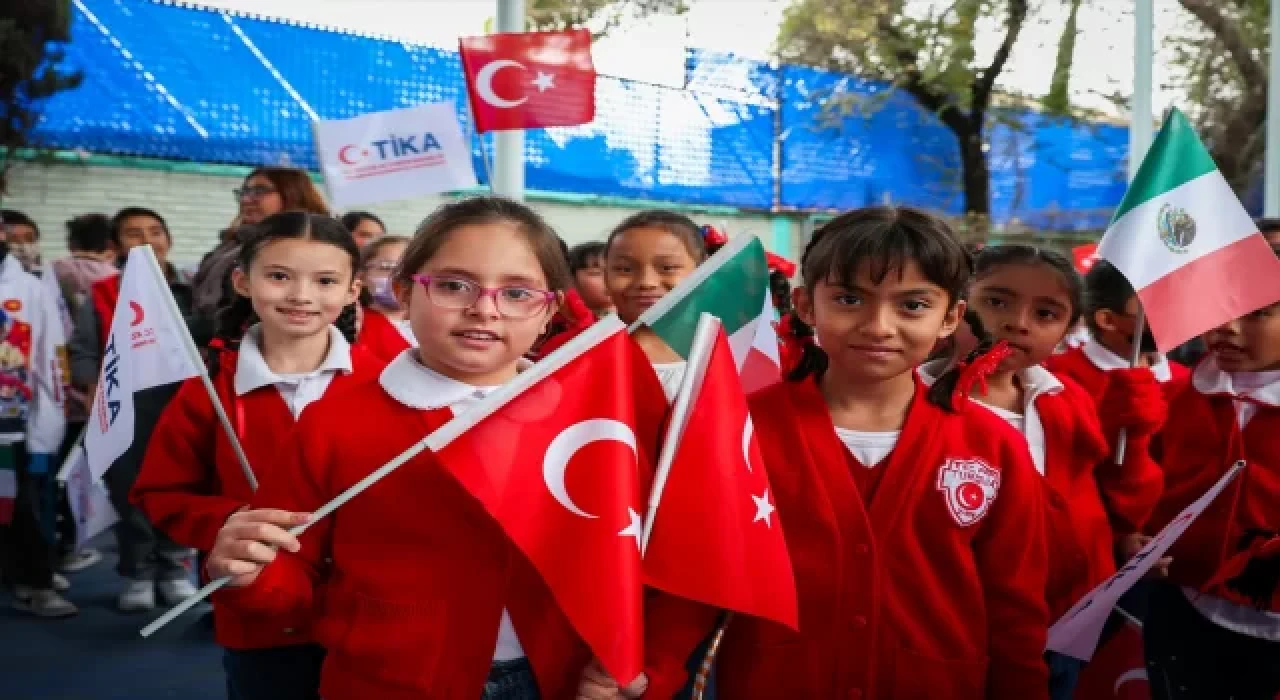 TİKA, Meksika’da Türkiye İlköğretim Okulunun çevresini yeniledi