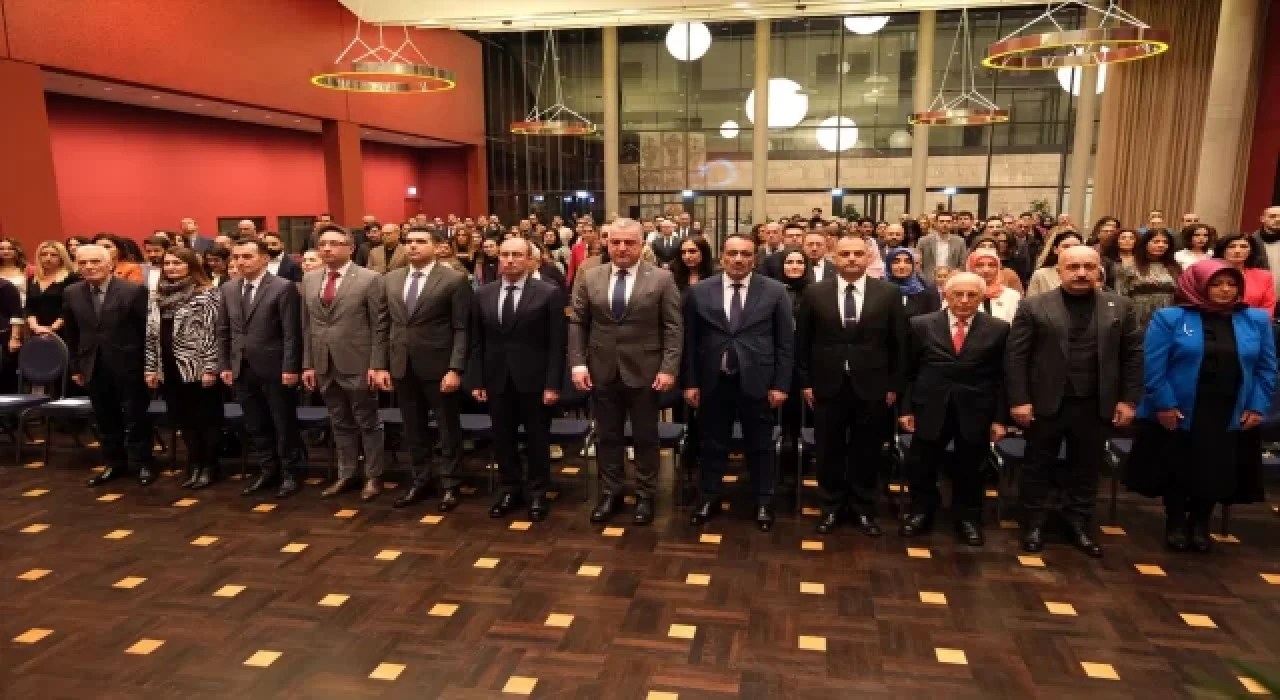 Almanya’da 24 Kasım Öğretmenler Günü kutlandı