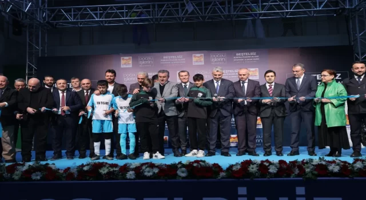 Gençlik ve Spor Bakanı Osman Aşkın Bak, Zeytinburnu’ndaki toplu açılış törenine katıldı: