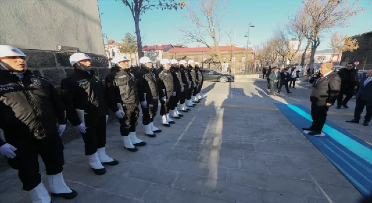 KKTC Cumhurbaşkanı Ersin Tatar, Kars’ta ziyaretlerde bulundu: