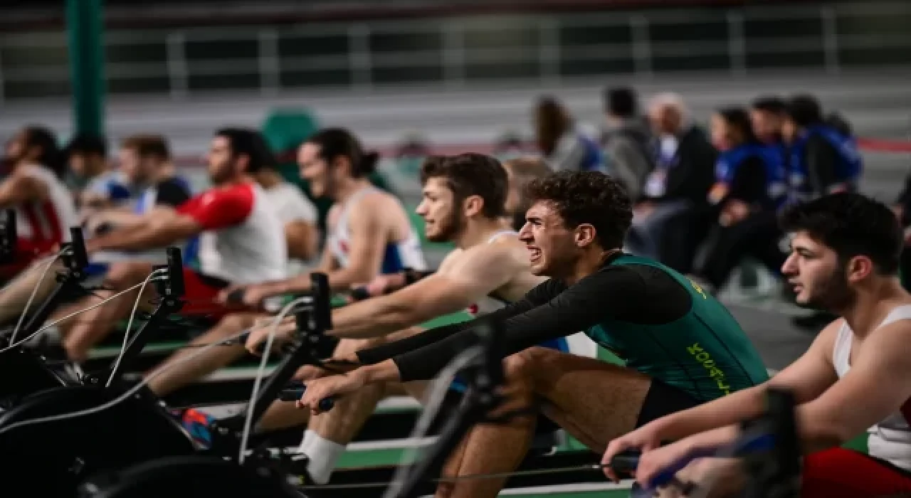 Türkiye Salon Kürek Şampiyonası’nın büyükler kategorisinde şampiyon Fenerbahçe oldu