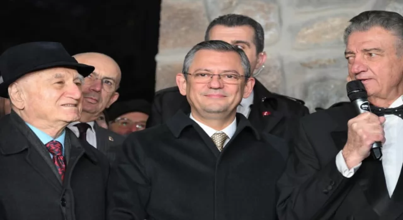 CHP Genel Başkanı Özel, Prof. Dr. Muammer Aksoy’u anma töreninde konuştu: