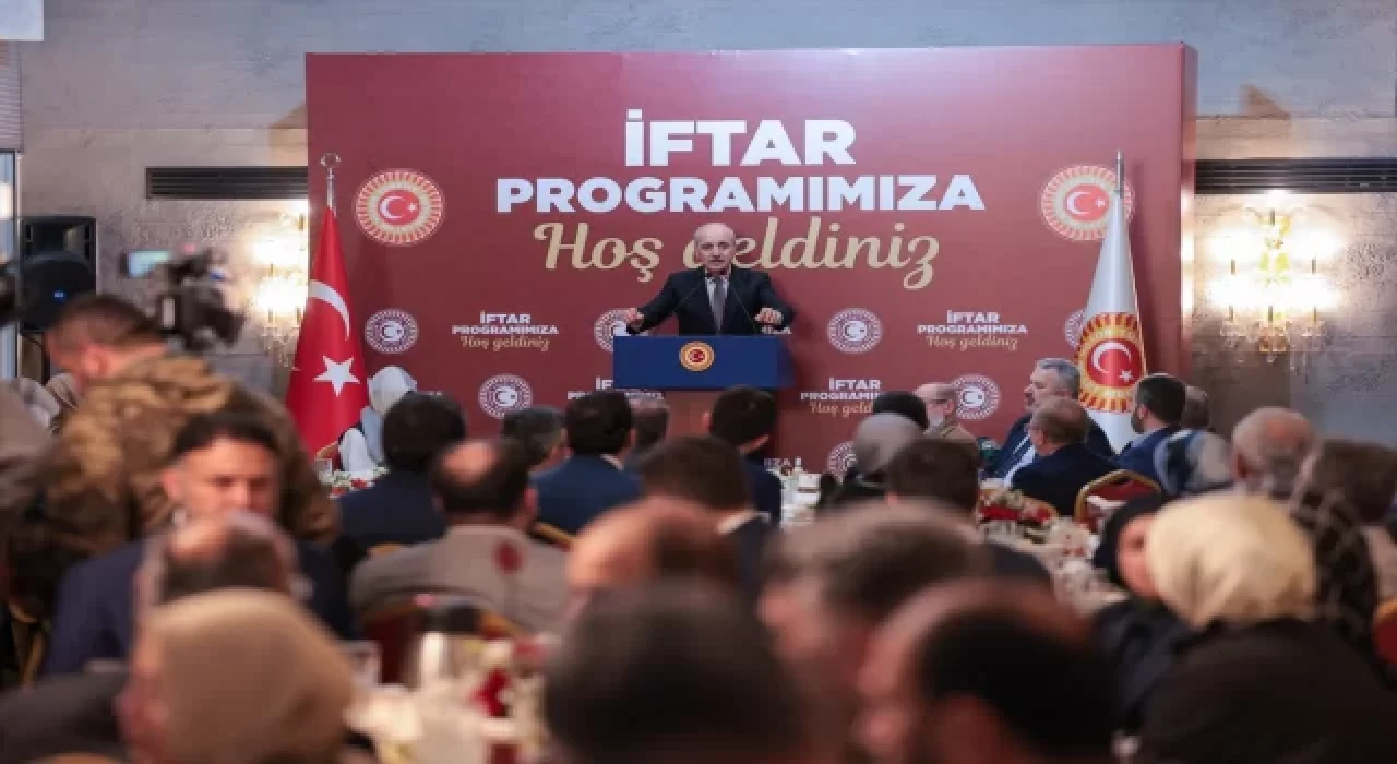 TBMM Başkanı Kurtulmuş, İstanbul’da STK temsilcileriyle iftarda bir araya geldi: