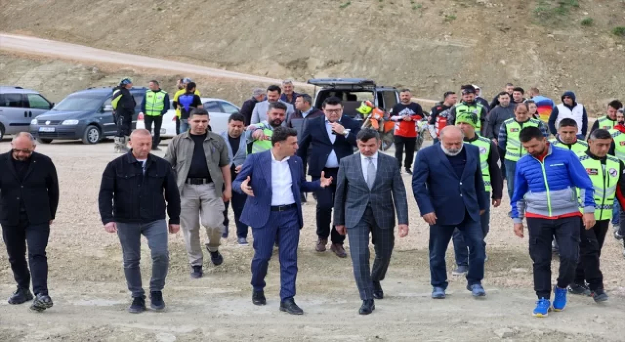 TMF Başkanı Uçar, Endurobil 365 Extrempark Bilecik’te incelemelerde bulundu