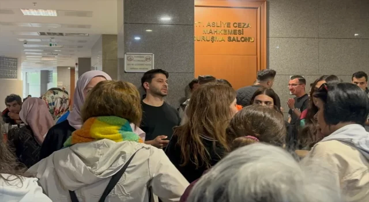 İstanbul’da sokak kedilerini öldürdüğü iddiasıyla yargılanan sanığa 4 yıl 6 ay hapis cezası verildi