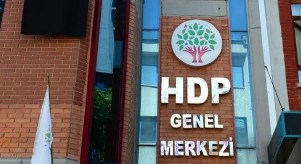 13 yıl önce AK Parti’ye açılan kapatma davasına tepki gösteren STK’lar, aynı açıklamayı HDP için yaptı