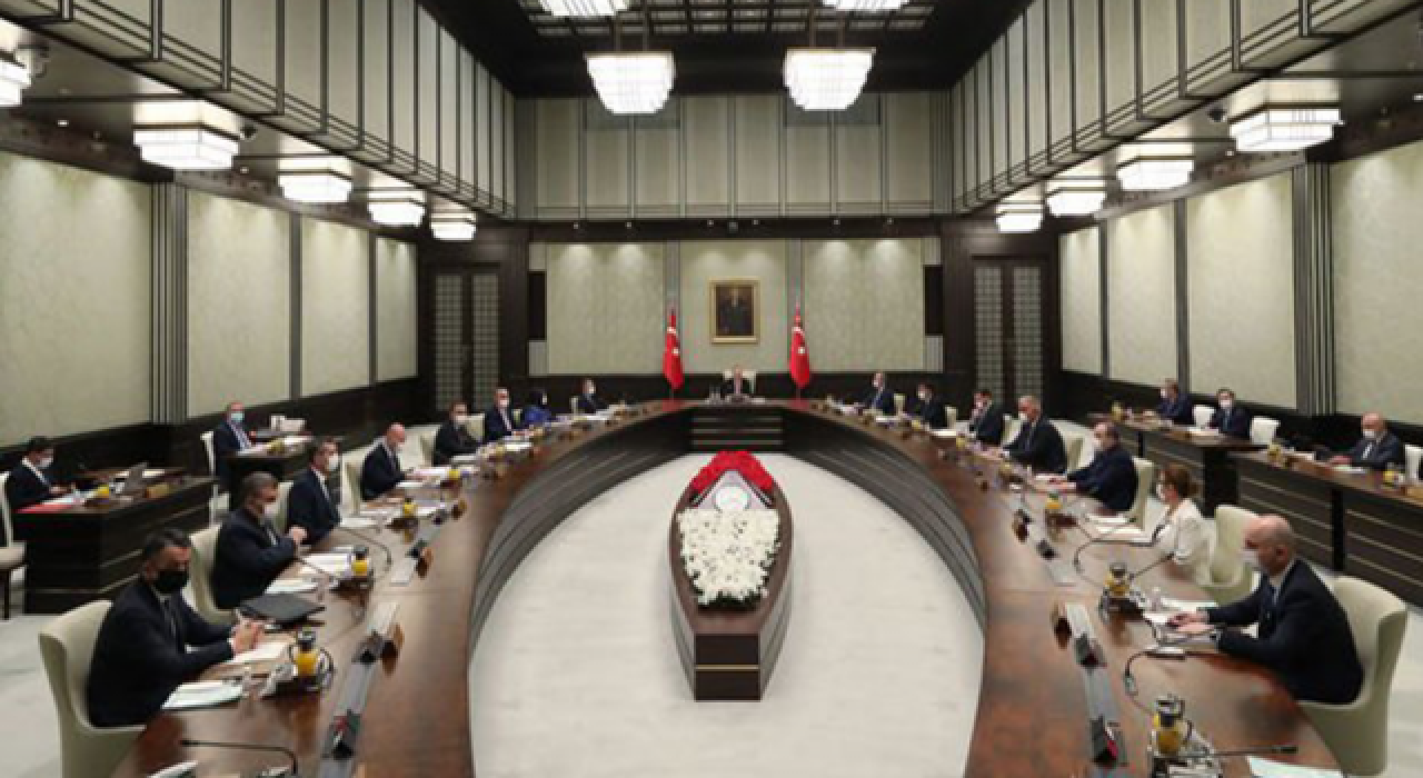 22 Mart'ta yer yerinden oynayabilir! Erdoğan hangi isimleri çizdi