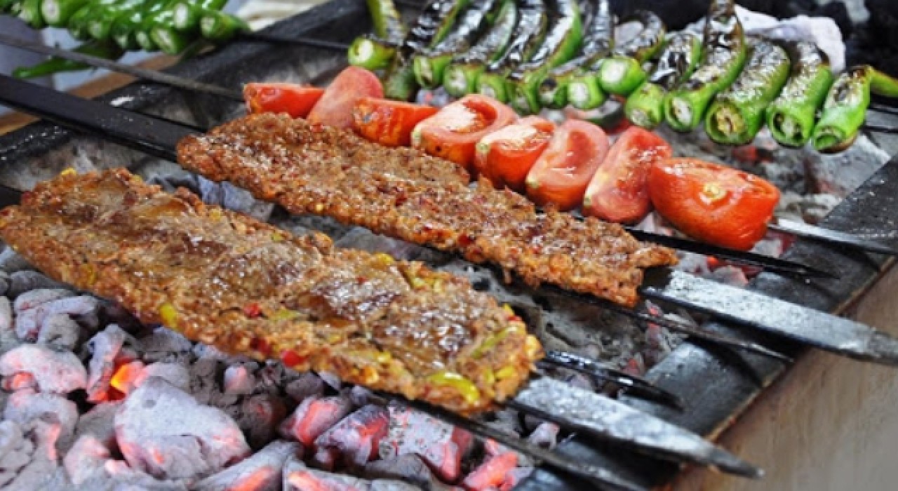 Adana'da kontrollü normalleşmeyle birlikte et tüketimi yüzde 100 arttı