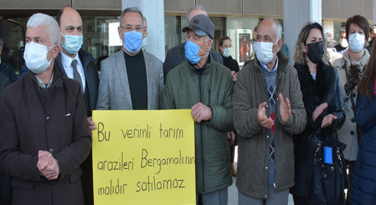 "Bergama'daki köy malları Katar'a mı verilecek?"