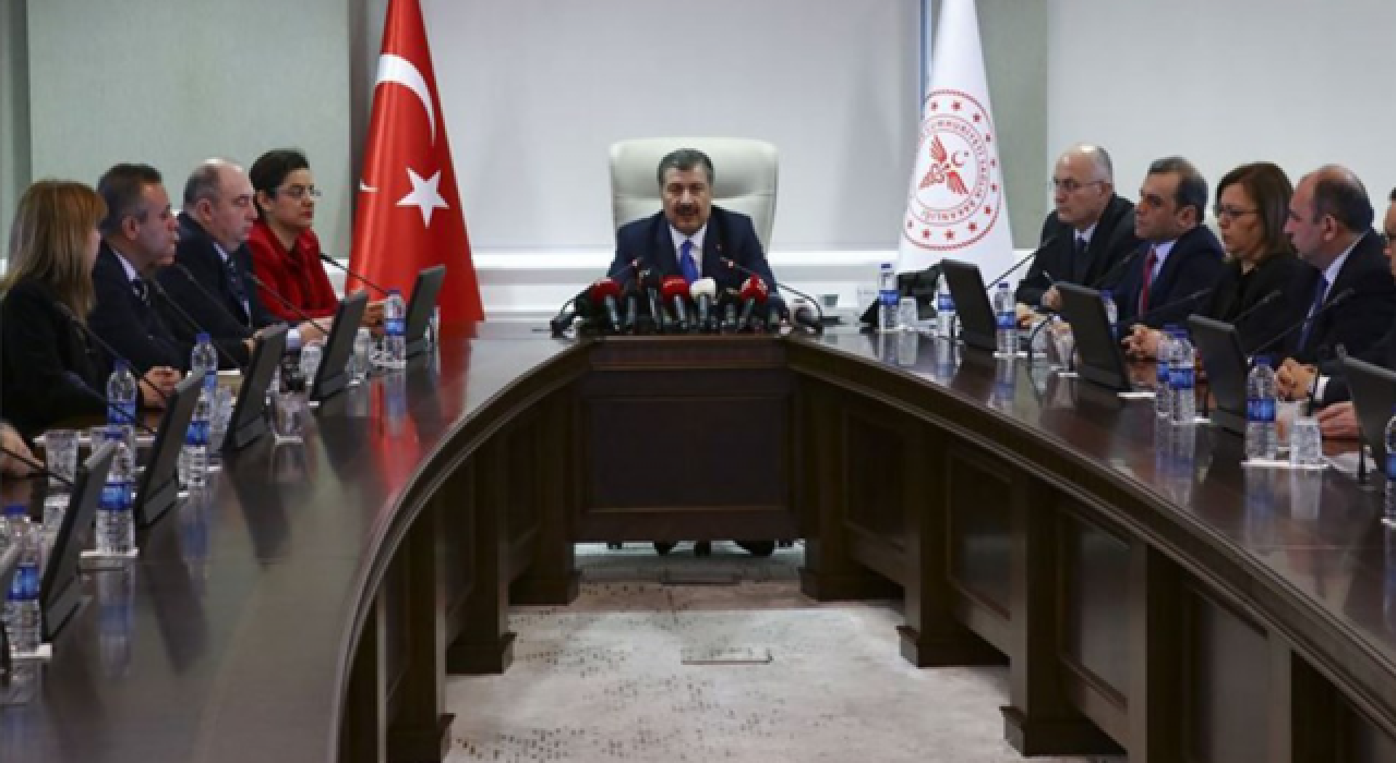 Bilim Kurulu sonrası Sağlık Bakanı Koca'dan çok ciddi varyant uyarısı