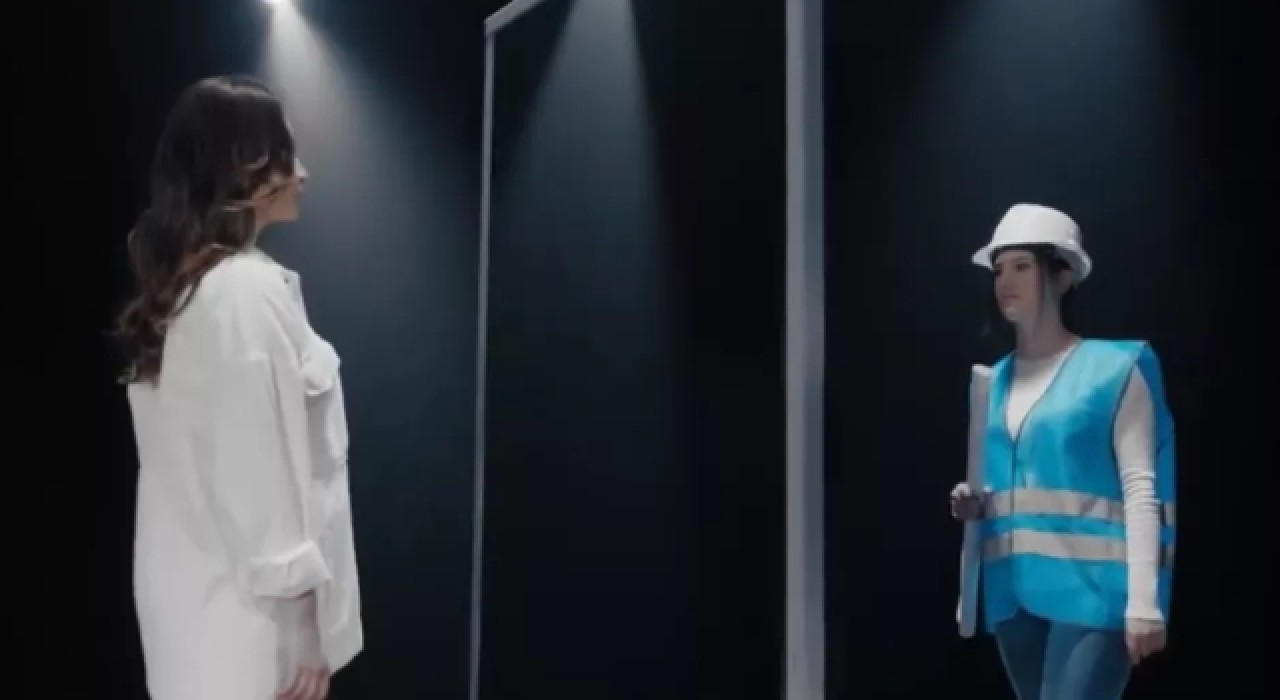 CHP'den 'ayna' temalı Kadınlar Günü paylaşımı