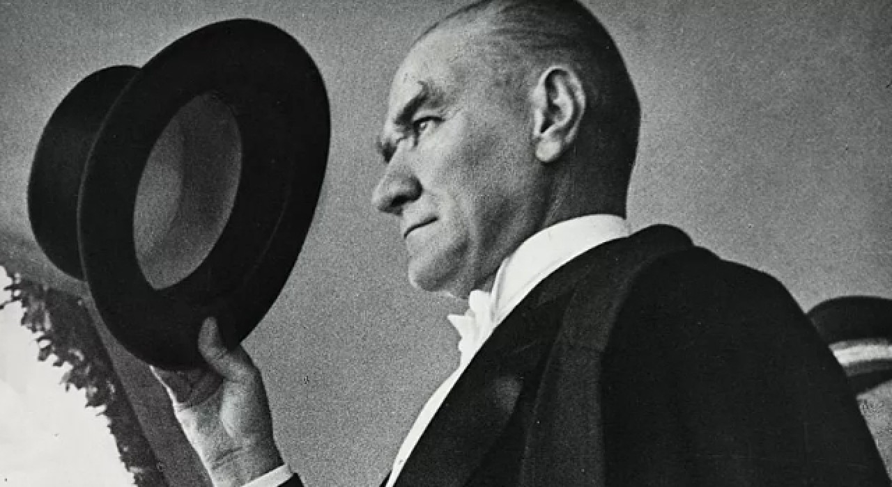 Devlet madalyalarından Atatürk kabartması yine çıkarıldı