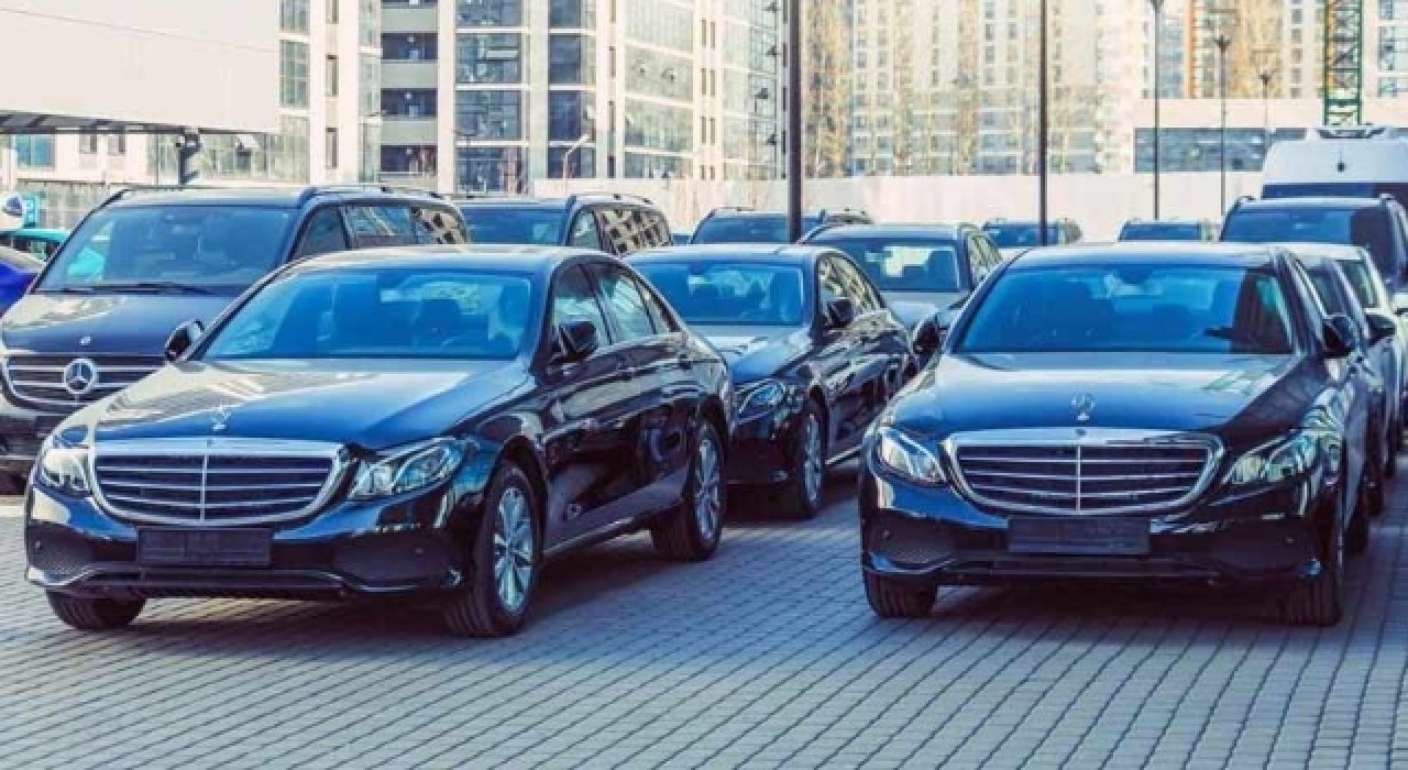 Ekonomi paketi 6 günde lüx araçlarla delindi!