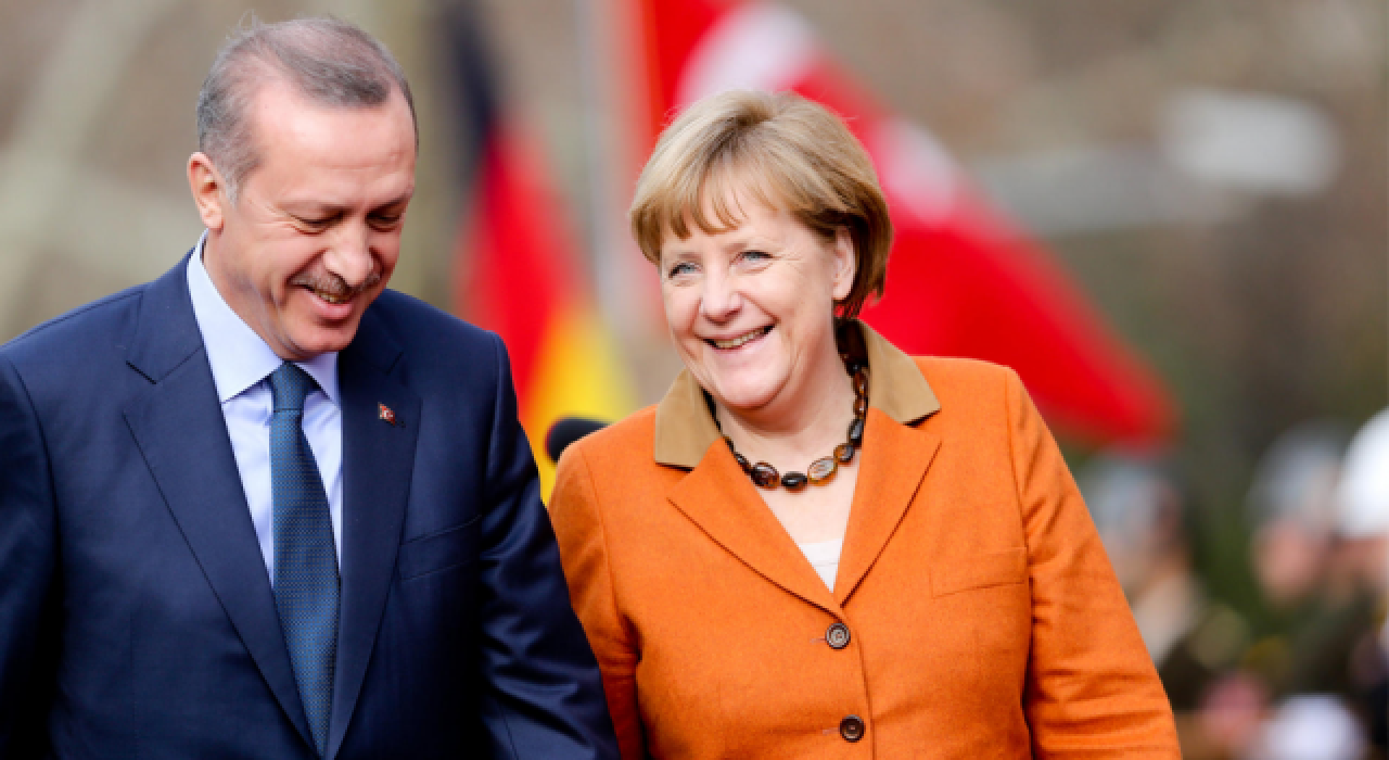 Erdoğan, Merkel'le görüştü
