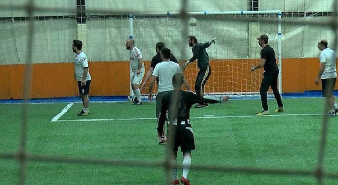 Halı saha uyarısı: Ani ölümlere neden olabilir