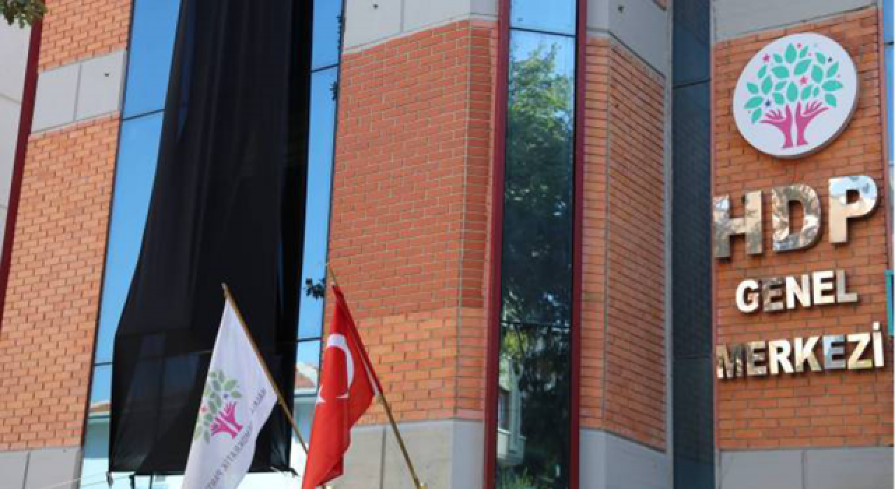 HDP'den kapatılma davasıyla ilgili ilk açıklama: "Ağır bir darbe"