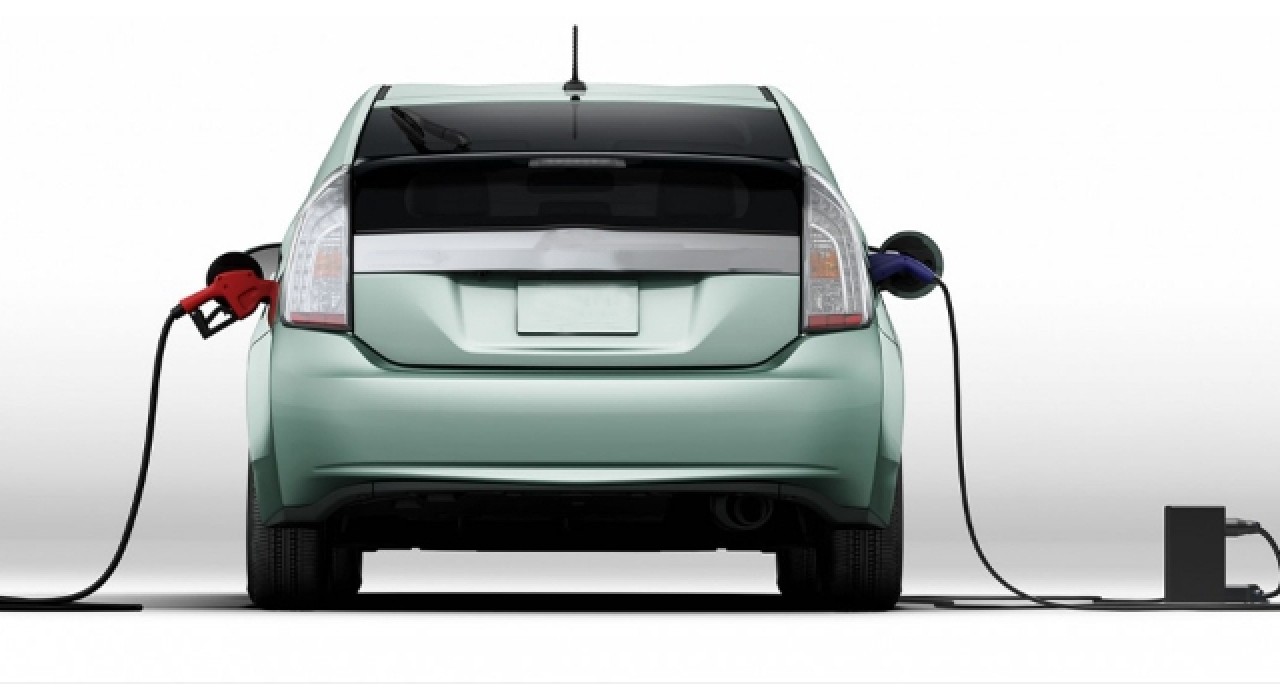 Hibrit otomobil satışları artıyor