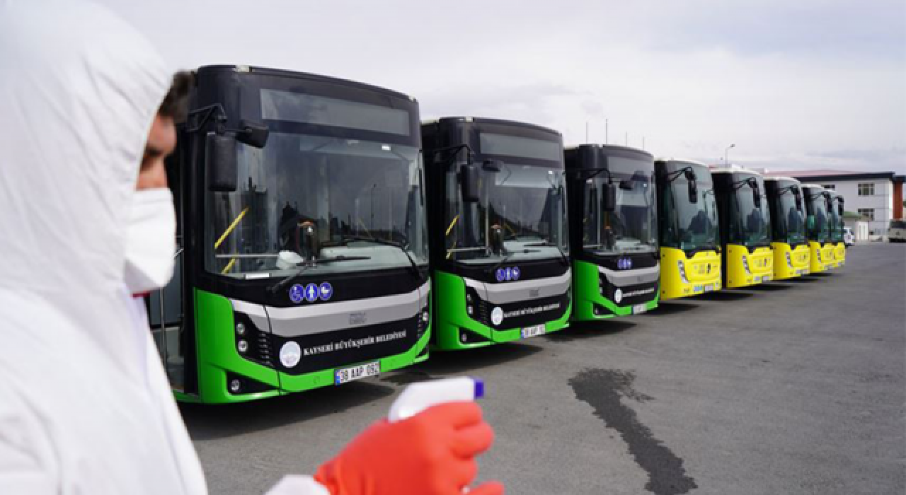 "Maskenizi takın, yolculuk boyunca telefonla ve birbirinizle konuşmayın"