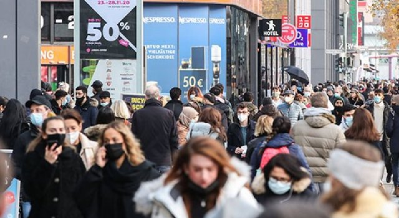 Müftüoğlu: Hafta sonu tam kapanma ilan edilmeli