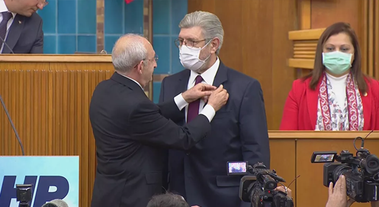 Saadet Partisi'nden istifa eden Cihangir İslam CHP'de