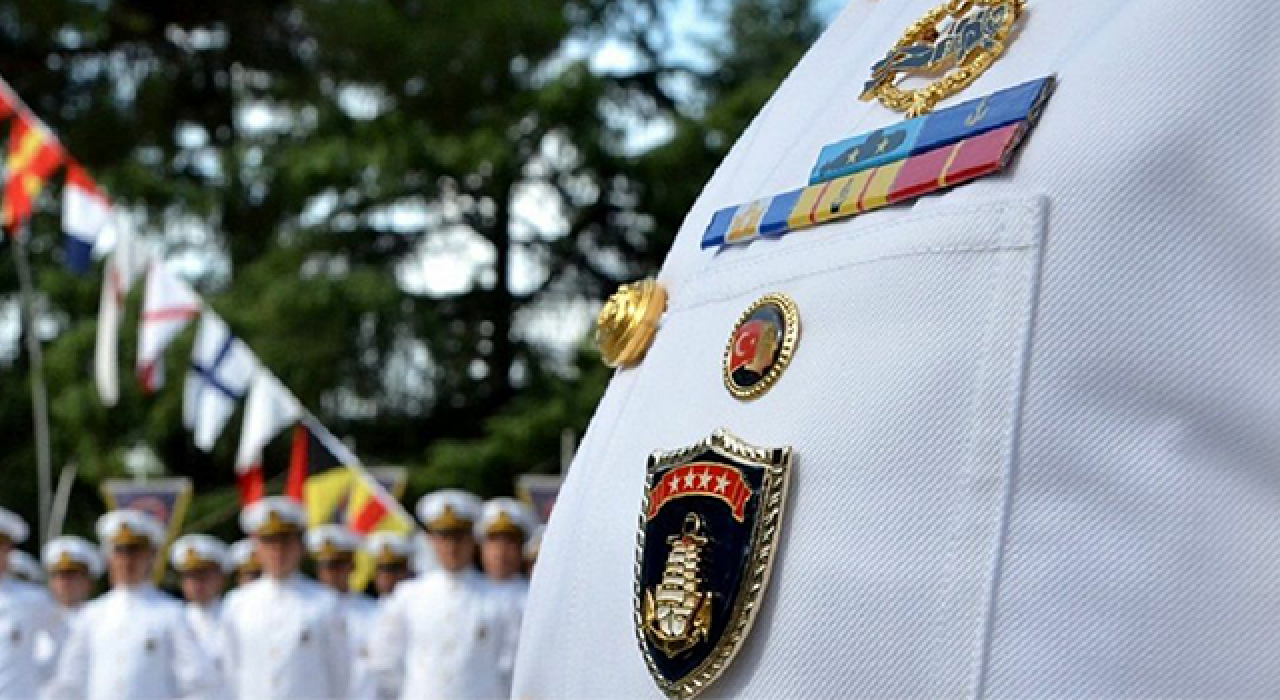 10 emekli amiral için flaş gelişme! Avukatsız beyan...