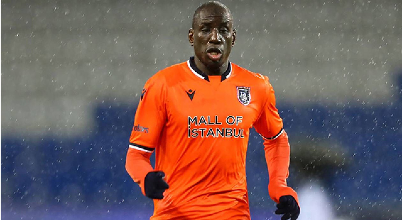 Başakşehir'de Demba Ba ile yollar ayrıldı