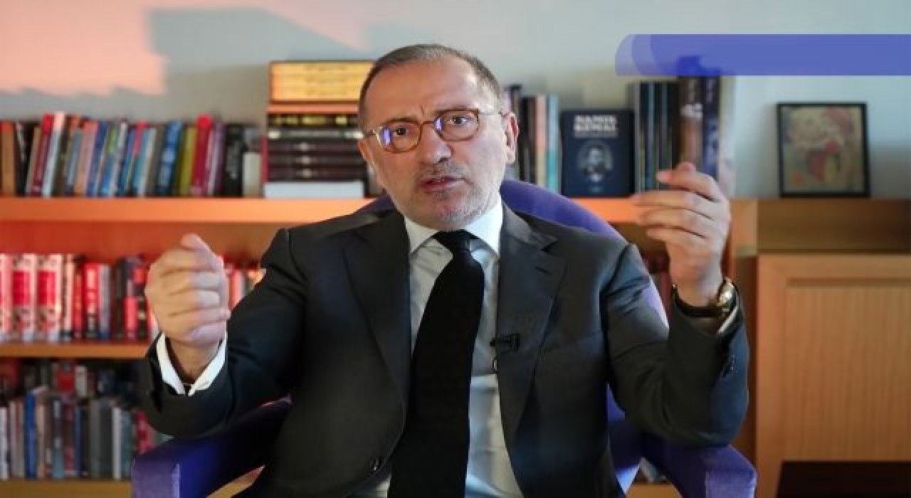 "Basın çalışanıyım, o hanımefendiden 10 yaş kadar büyüğüm, ben aşı olmadım"