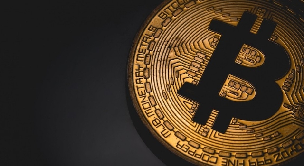 Dövizini bozduran kripto paraya girdi!