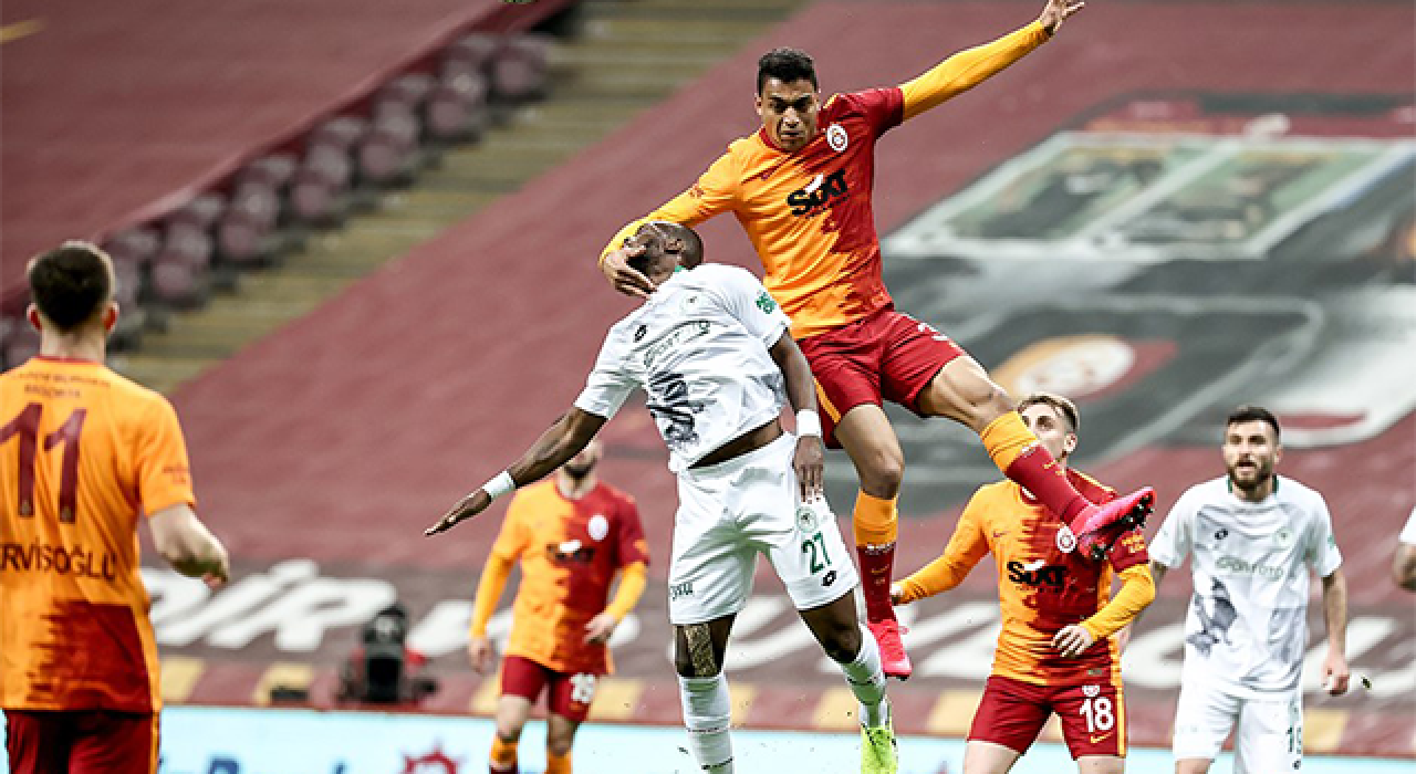 Galatasaray Emre Akbaba ile sevindi