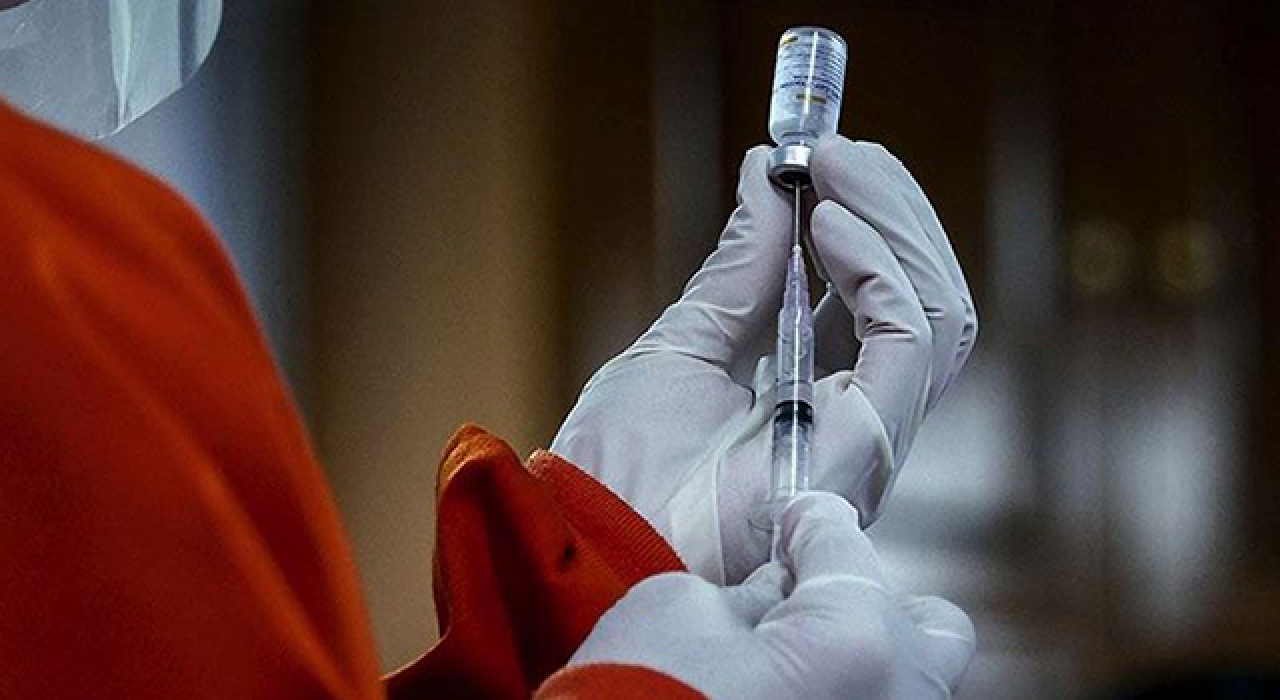 Hacettepe Üniversitesi Sinovac'ın faz 3 sonuçlarını açıkladı: İşte rakamlar