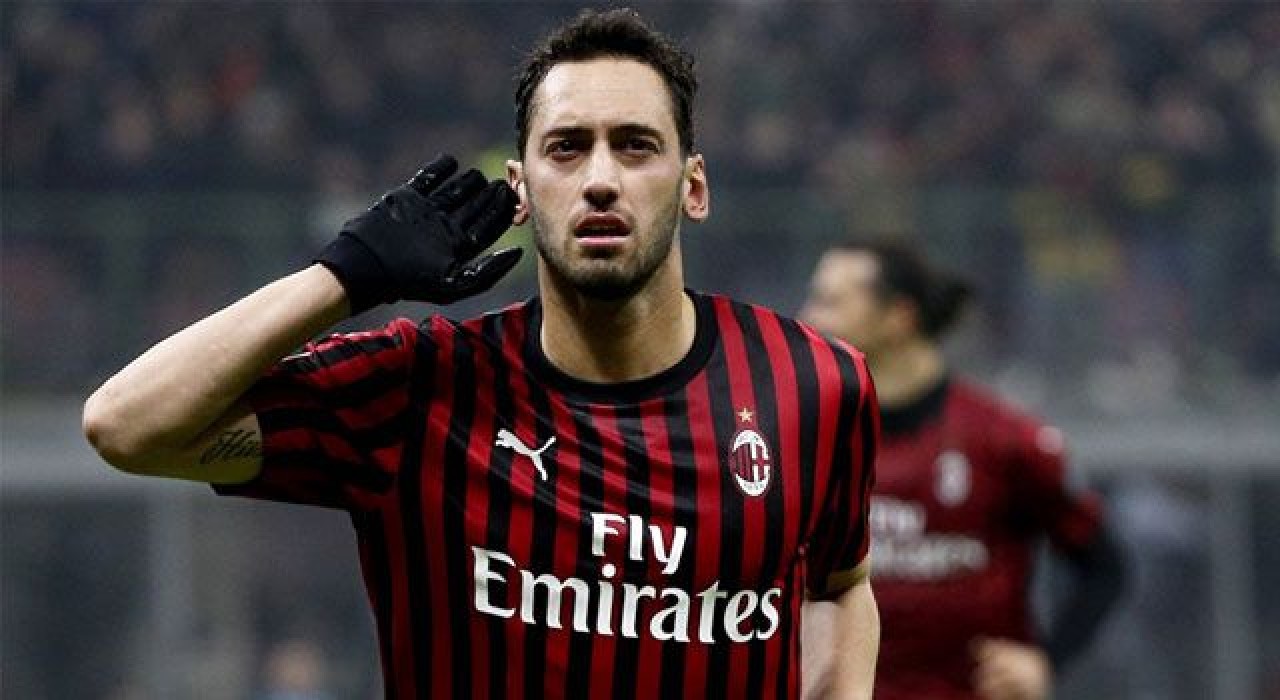 Hakan Çalhanoğlu için PSG iddiası