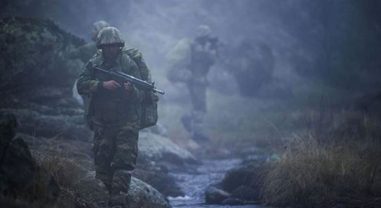 Hulusi Akar'dan Pençe operasyonları açıklaması: 31 terörist etkisiz