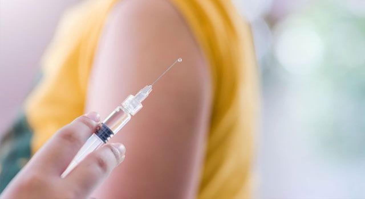 İzmir Tabip Odası Başkanı: Aşılama programı karman çorman oldu