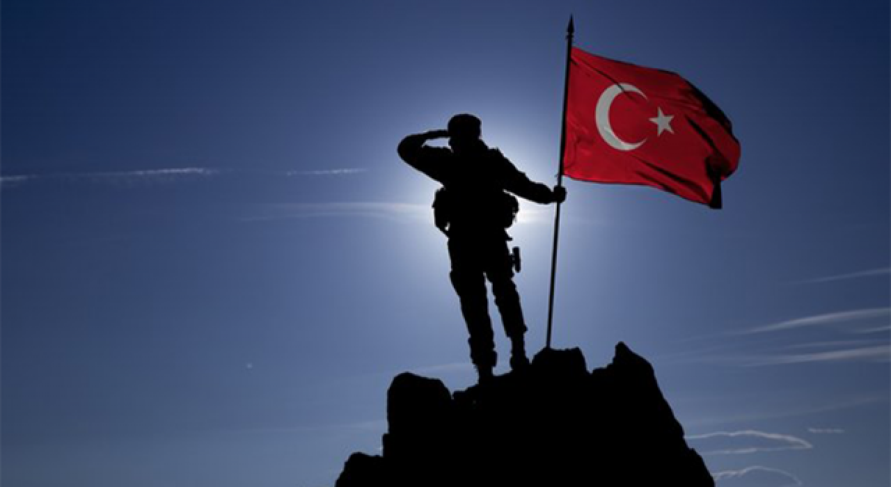 Kuzey Irak'ta bir askerimiz şehit