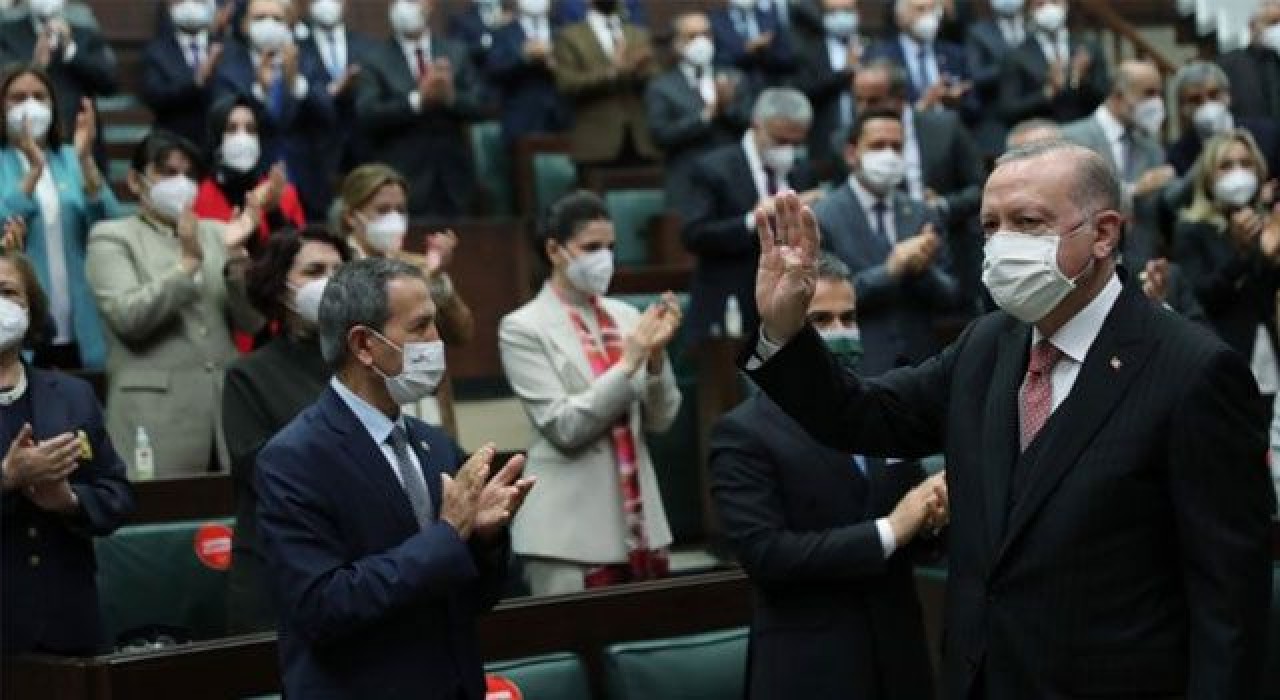 Muharrem Sarıkaya'dan "128 milyar dolar" yazısı: Bunu AK Parti’nin en önde gelen isimleri de dile getiriyor