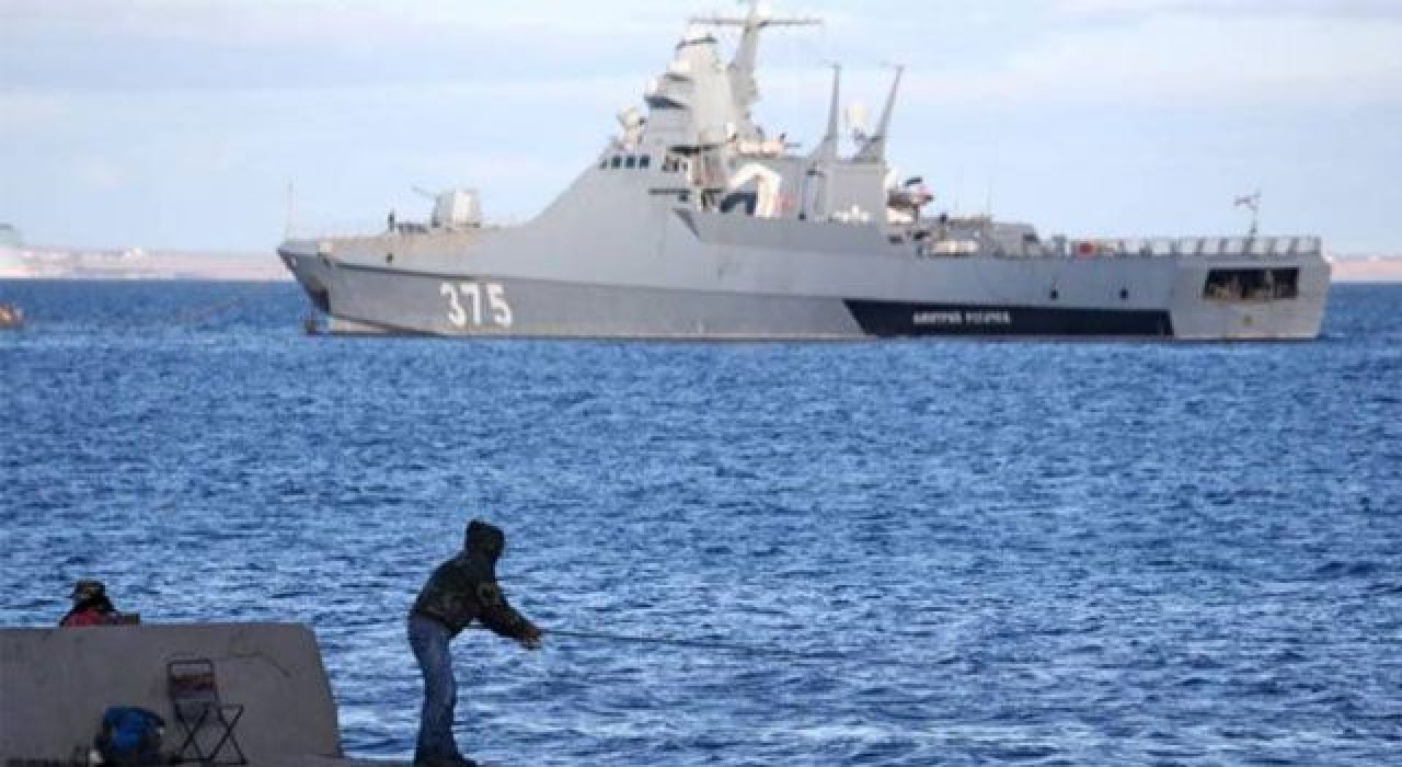 Rusya, Karadeniz'in bazı bölgelerini NOTAM yayımlayarak uçuşa kapattı