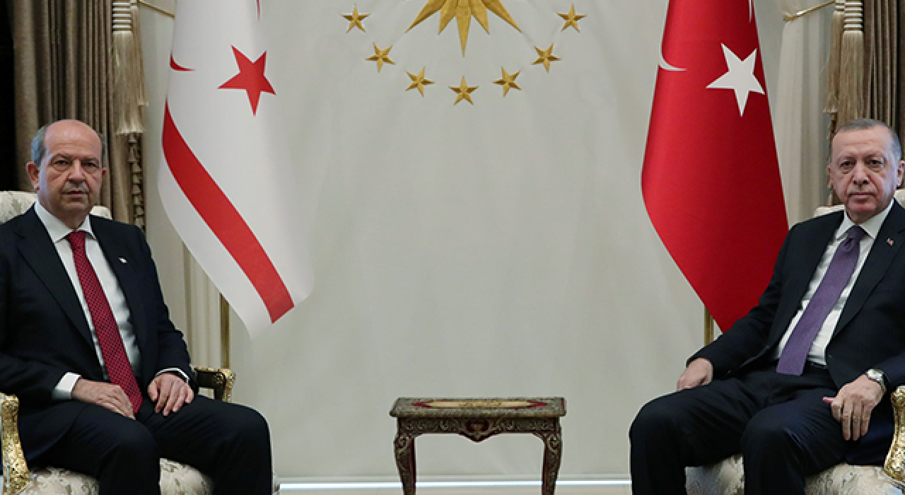 Tatar, Kıbrıs konferansında masaya getireceği konuları anlattı