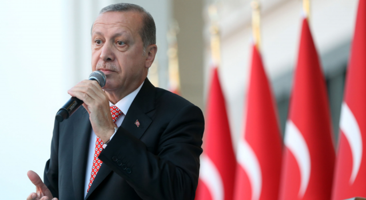 Erdoğan: "Ortaklarımızla beraber anayasa çalışmasını sürdürüyoruz"