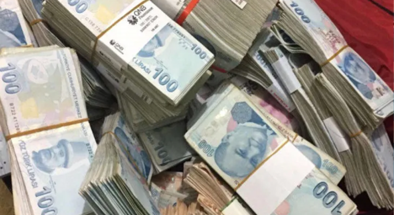 Hazine nisanda 13,3 milyar TL açık verdi