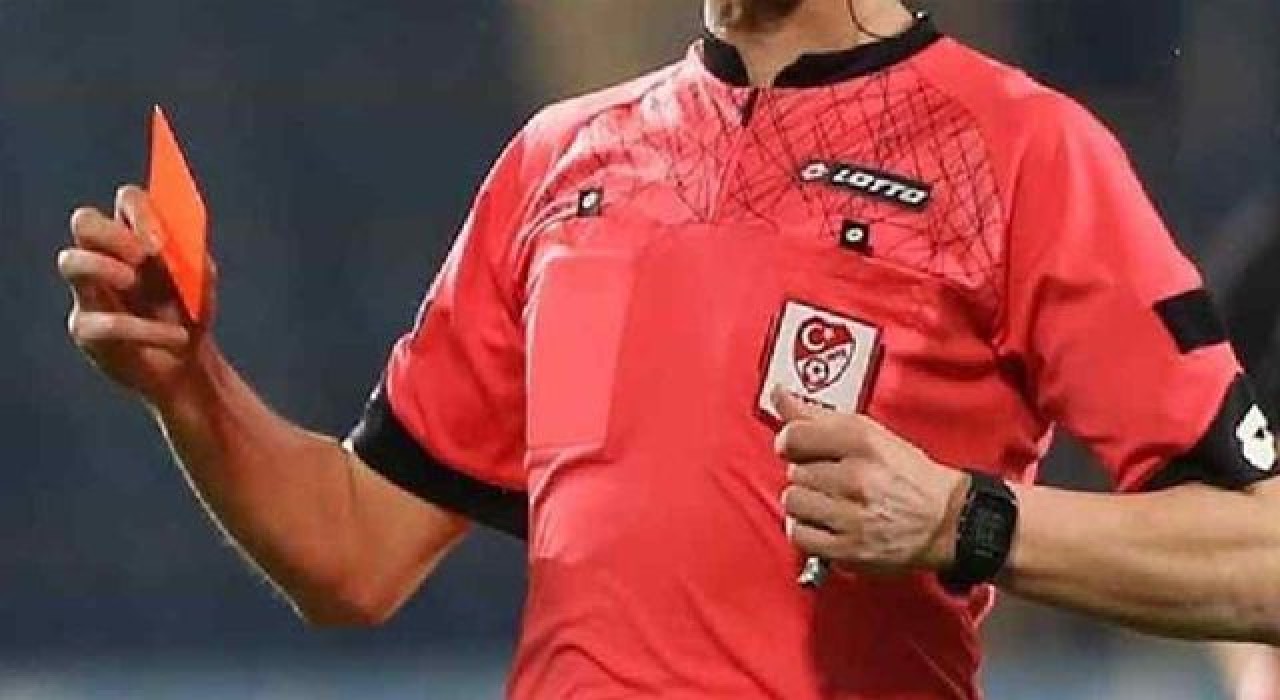 Süper Lig'de şampiyonluk haftasının hakemleri açıklandı