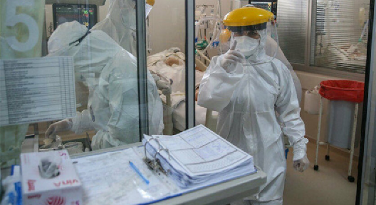 Türkiye'de koronavirüsün son 24 saati: Vaka ve can kaybında artış
