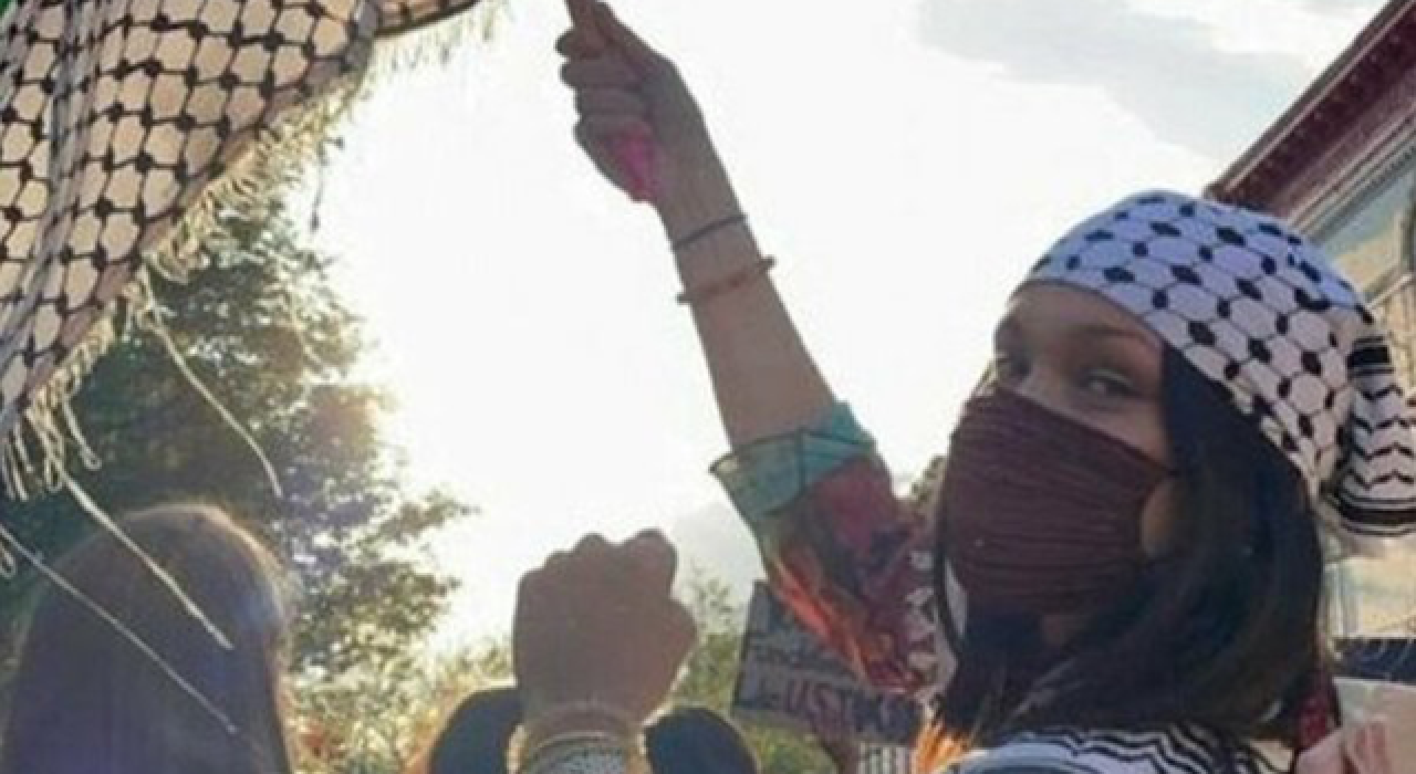 Ünlülerden, Filistin'e destek: Kimi sokakta, kimi sosyal medyada