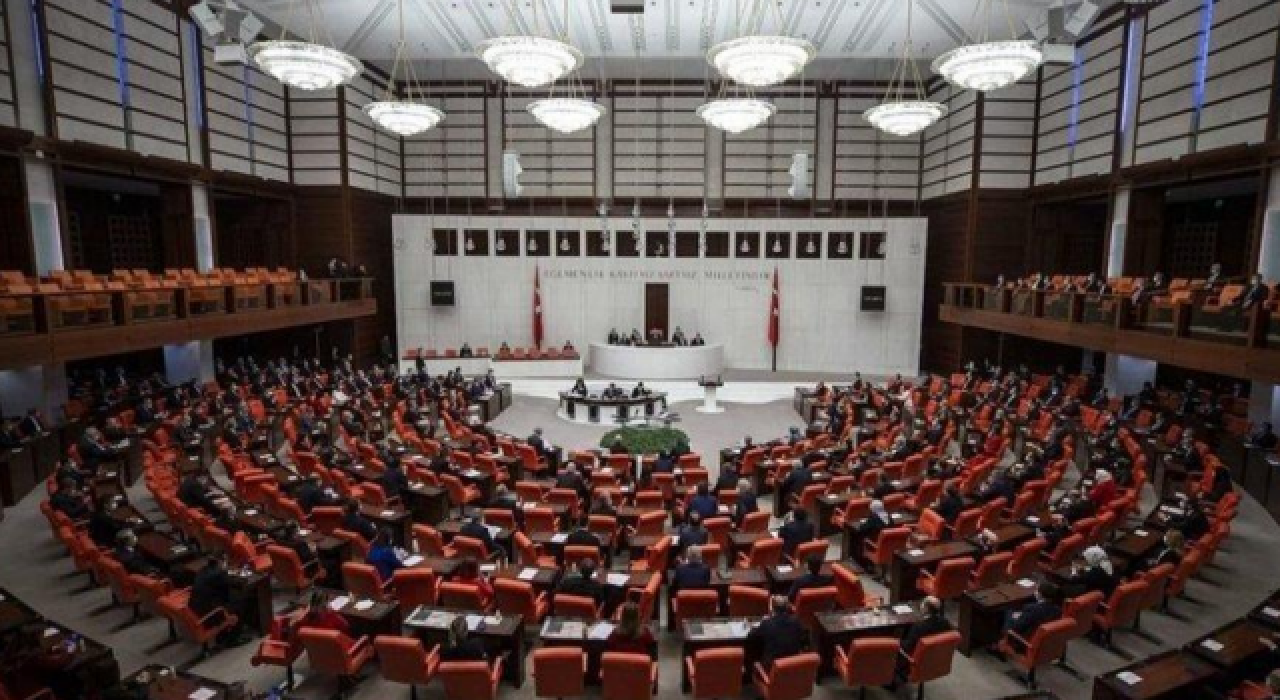 4. yargı paketi, Adalet Komisyonu’nda kabul edildi