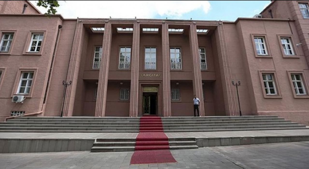 Balyoz kumpasındaki beraat kararları bozuldu