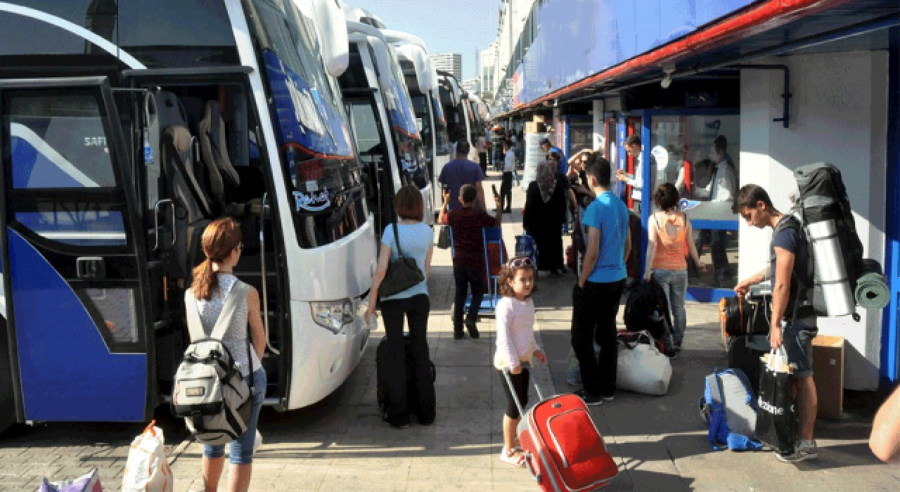 "Şehirlerarası otobüslerde mola saatleri, namaz vakitleri dikkate alınarak belirlensin"