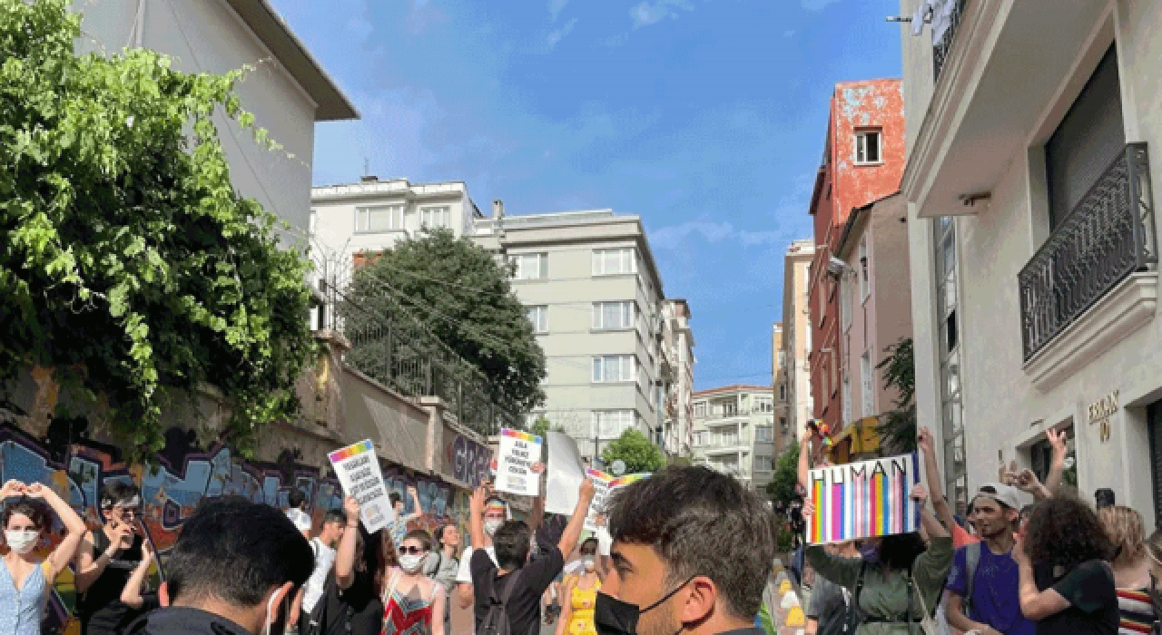 Taksim'de LGBTİ+Onur Haftası yürüyüşüne müdahale: 20 kişi gözaltına alındı