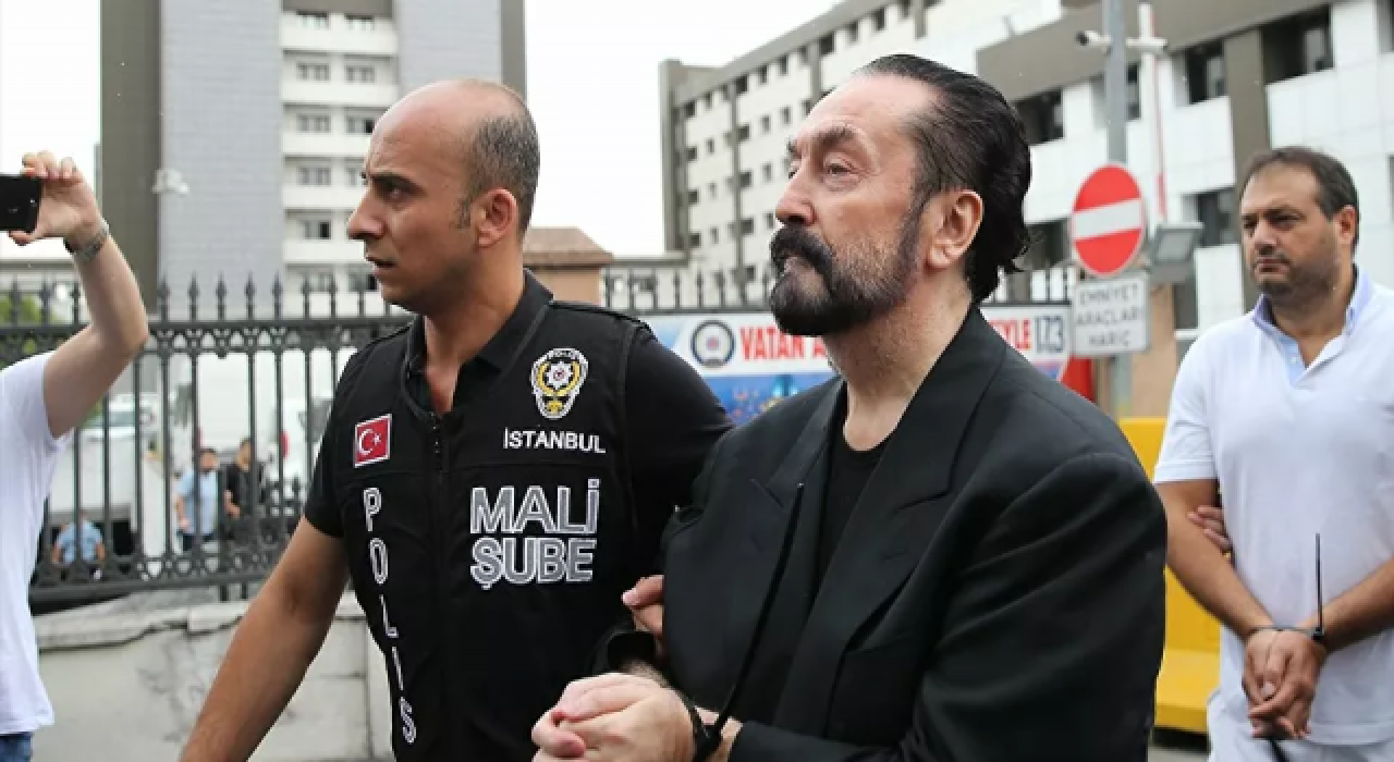 Adnan Oktar'ın satışa çıkarılan eşyaları için ihale